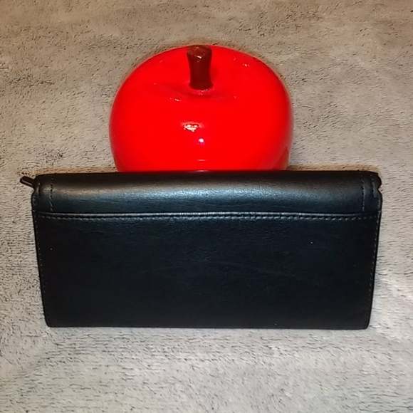 Authentic Kate Spade black leather wallet - Picture 2 of 12